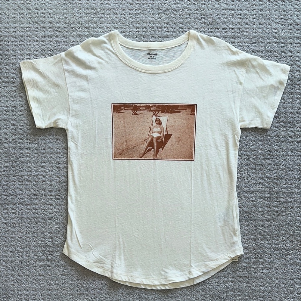NWT Madewell Cream size medium Graphic T-Shirt